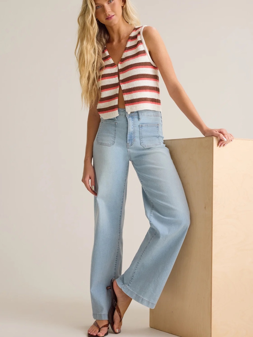 Altar’d State Braylee Straight Leg Jeans Size 29